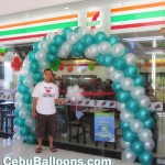 7ft Balloon Arch at Seven Eleven