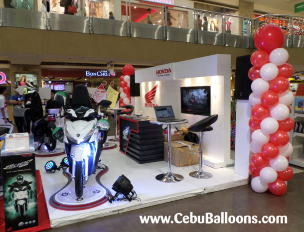 7ft Balloon Pillars at SM Cebu for Honda Motors