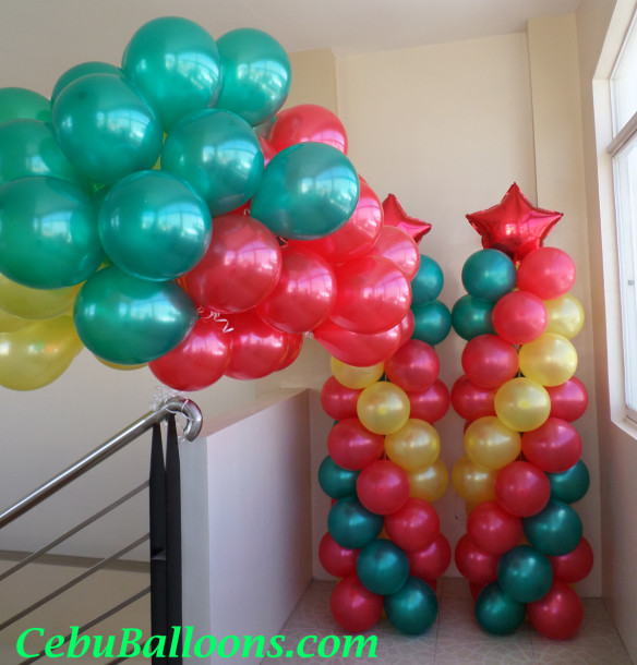 Balloon Pillars & Flying Balloons for Suson Lumber