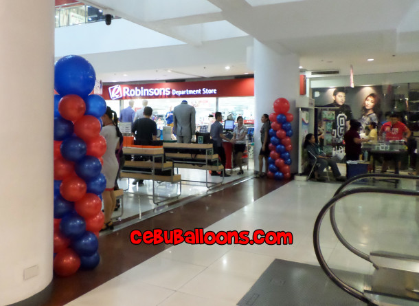 Balloon Pillars at Robinsons Department Store after 1 week