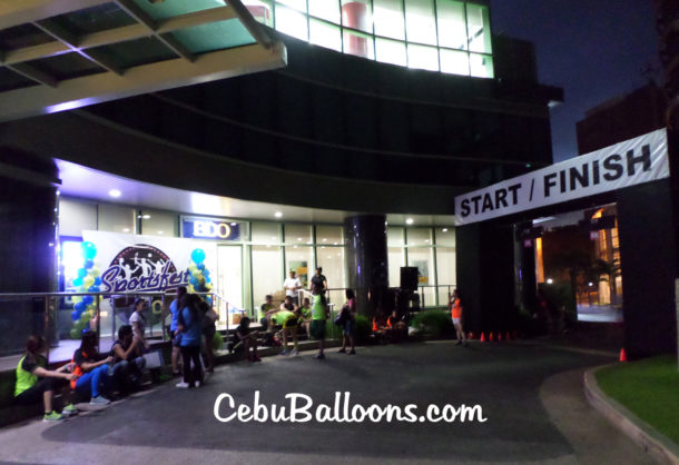 Balloon Pillars for BDO's Fun Run at Insular Life Building