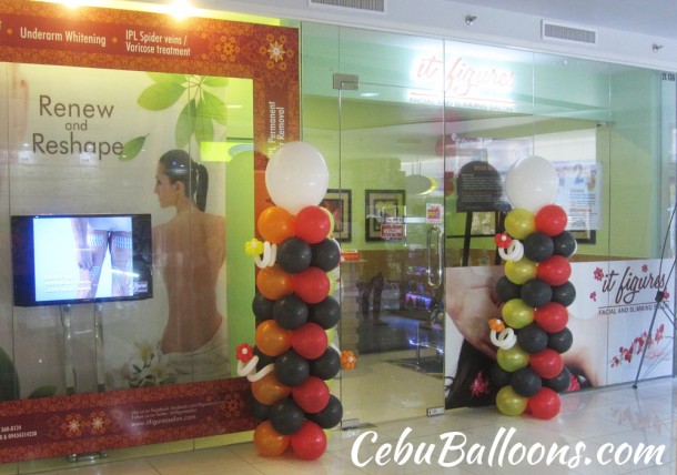 Balloon Pillars for It Figures 2nd Anniversary