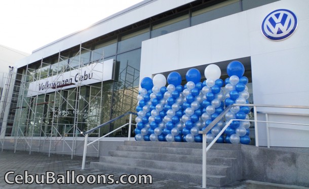 Balloon Pillars for Volkswagen Cebu (Soft Opening)