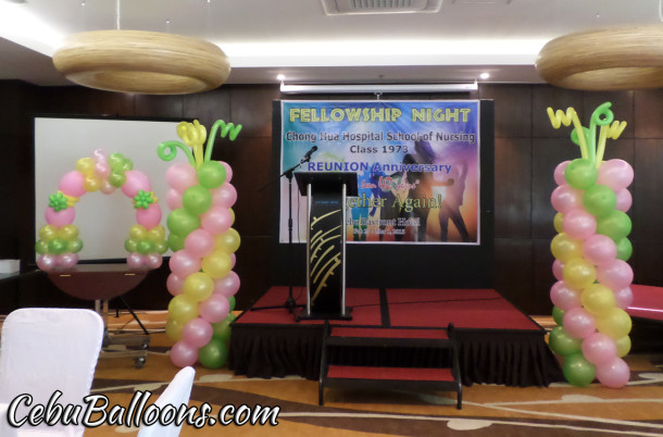 Light-colored Balloons & Tarp for a Chong Hua Batch Reunion at Bayfront Hotel