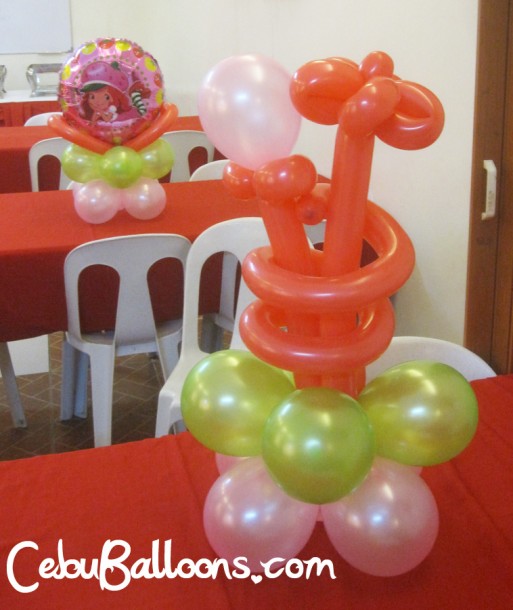 Balloon Centerpieces with different designs