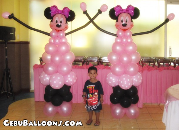 Minnie Mouse Balloon Pillars at Hannah's Party Place